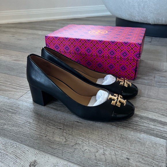 Tory Burch 50MM Pump with Gold Logo - Picture 2 of 6
